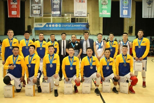 Сагсан бөмбөгийн эрэгтэй баг Оюутны Лигийн дэд аварга боллоо